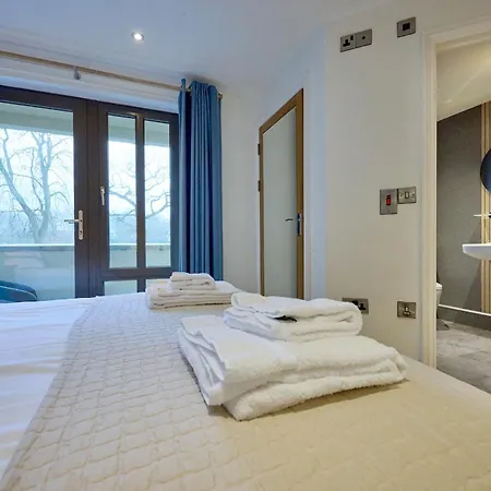 Apartament Riverside Park 1 *